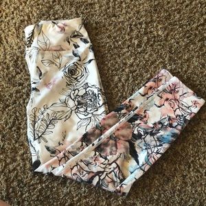 Great condition 7/8 length leggings